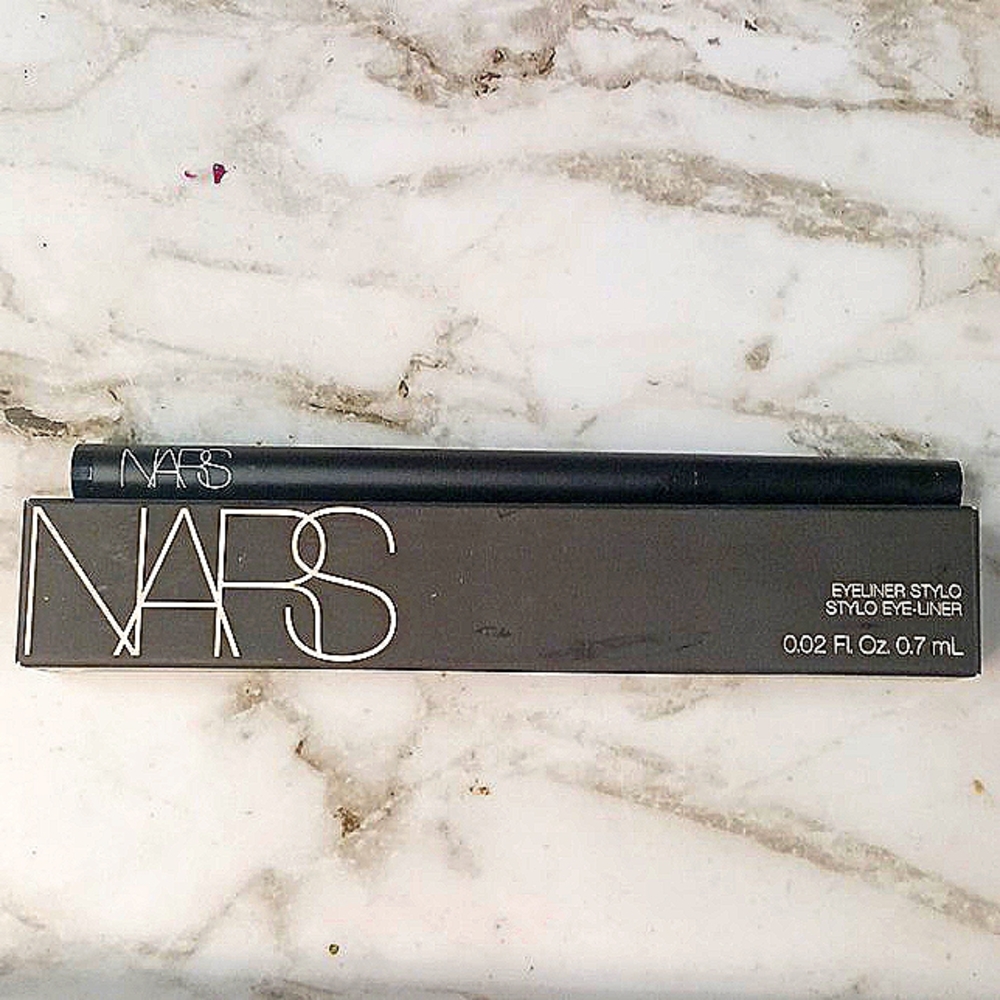 NARS Eyeliner Stylo "Carpates"